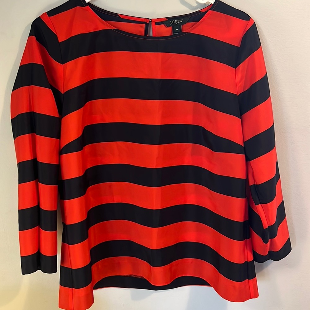 Very Pretty J Crew Top sz M